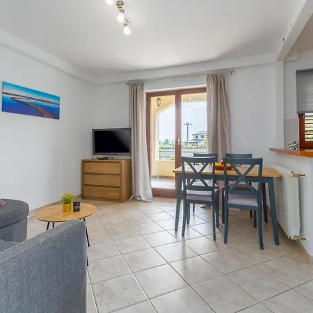 Apartment Adelia *